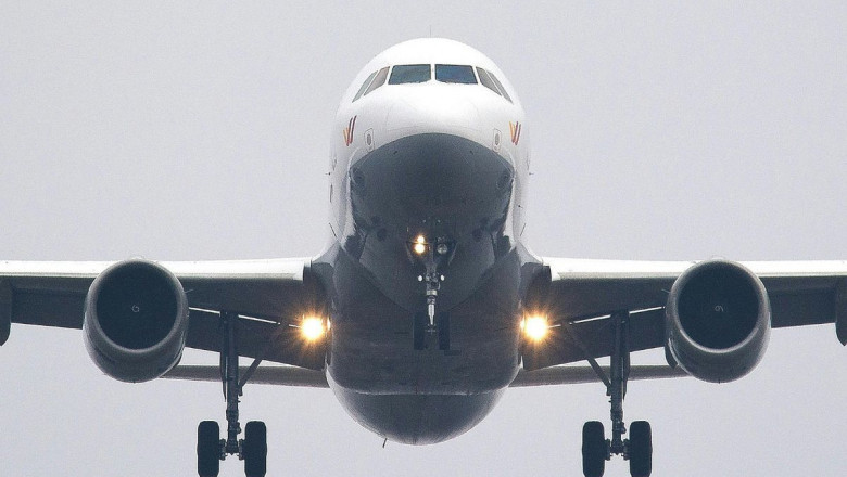 How do I talk to a human at Air Canada?