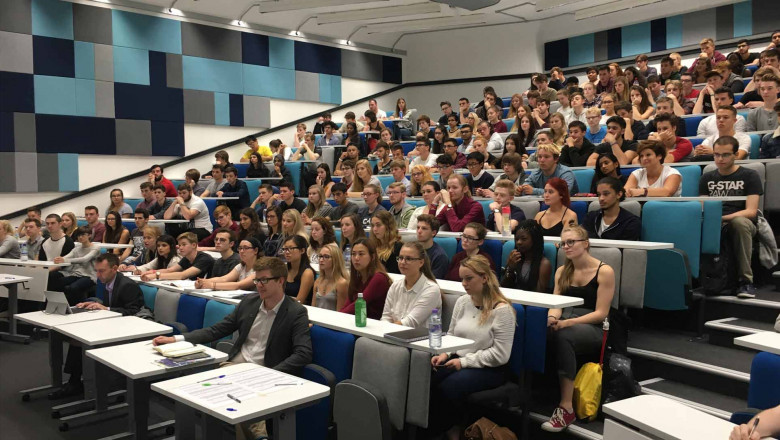 Essential Insights for International Students: September University Intake in the UK, Networking Events, and Part-Time Job Prospects