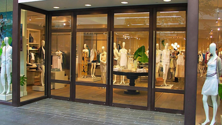 Glass Shopfront Near Me – Elevate Your Business Presence