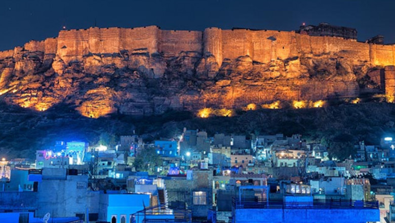 Explore the Blue City: Top Places to Visit in Jodhpur with a Tempo Traveller