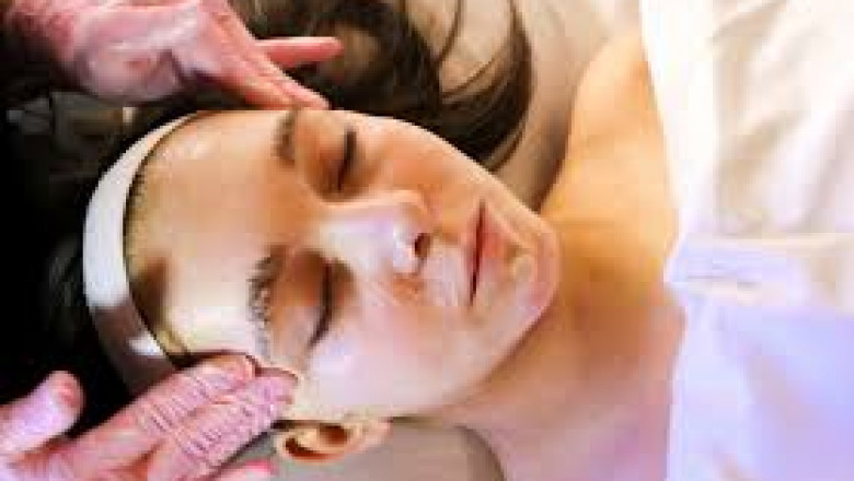 How to Firm Sagging Skin Without Surgery
