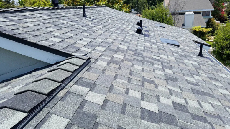 Metal Roof vs Asphalt Shingles: Which Offers Better Value?