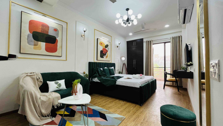 Service Apartments in Noida for Business Travelers | Adopremium