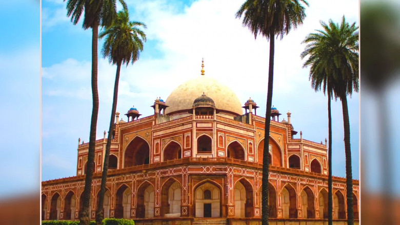 Discover India's Charm with a Golden Triangle Tour Package by Hello India Tour