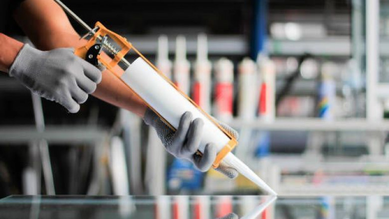 Floor Adhesives Market Challenges: Addressing Supply Chain and Raw Material Volatility