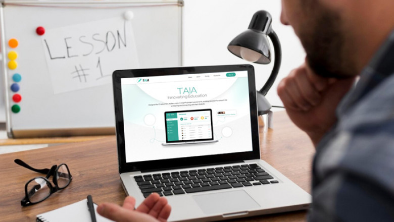 Guide to Using AI Tools for Education That Help Teachers