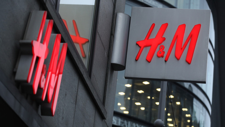 Boost Your Brand with Custom Signs & Print in Cincinnati