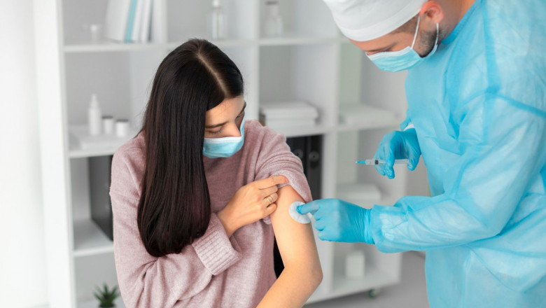 How Injection Services at Home Simplify Complex Treatments