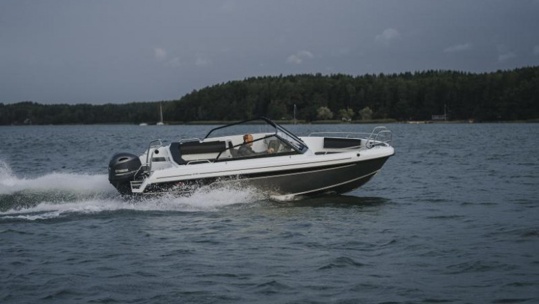 Leisure Boat Market Summary: Navigating Growth, Innovation, Demand, and Global Lifestyle Shifts