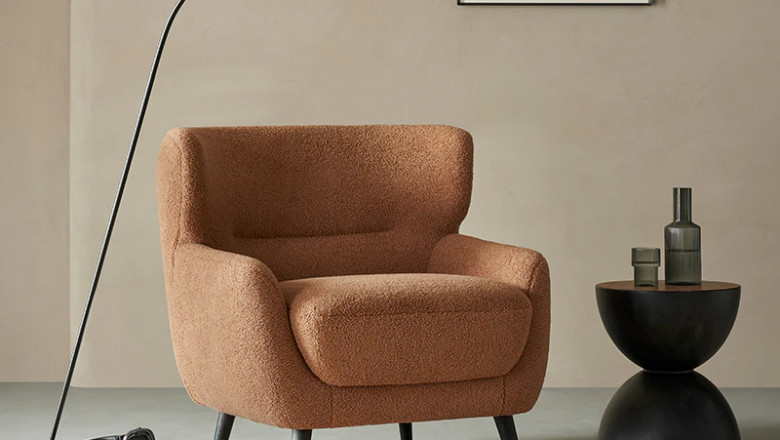 Choosing the Right Armchair in NZ: Comfort Meets Style with Home Elements
