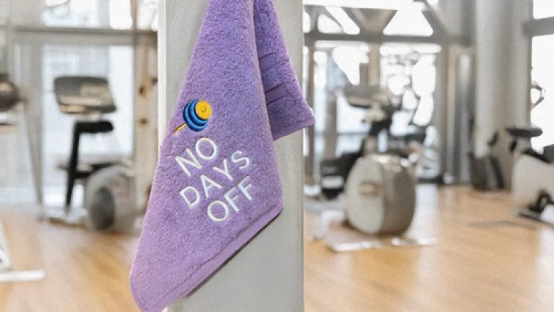 The Ultimate Guide to Cotton Gym Towels: Comfort, Hygiene & Performance