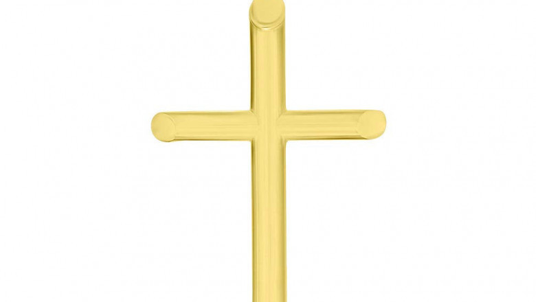 Why a Gold Cross Necklace Is the Ultimate Meaningful Gift