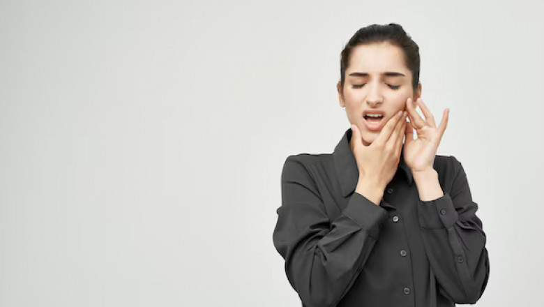 From Clicking to Pain: Comprehensive Guide to TMJ Disorders