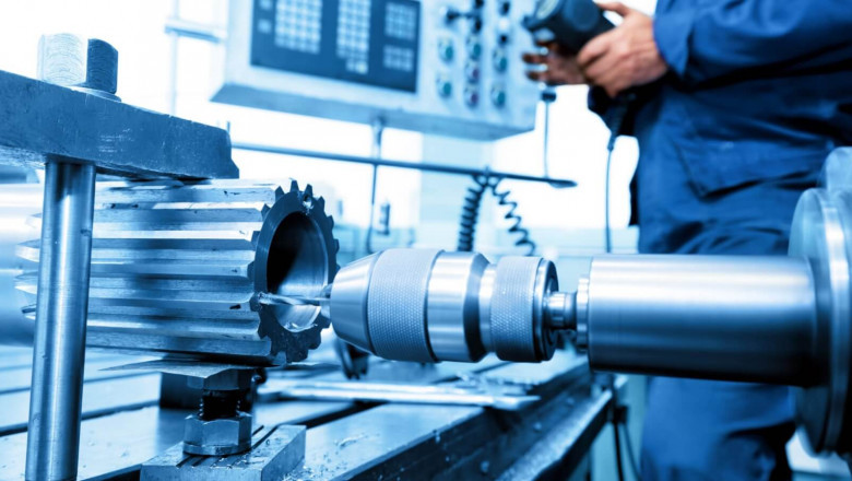 Exploring Hong Ji Precision Machinery's Impact on the Italy CNC Drilling Machine Market: Innovations, Strategies, and Emerging Trends