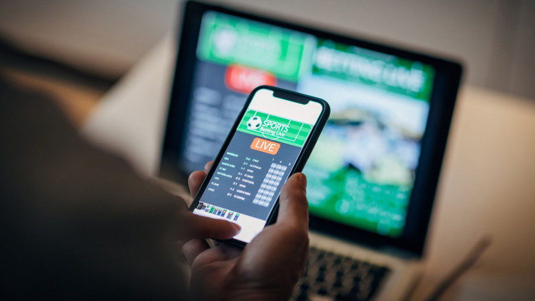 Il fenomeno dell'online : come sta cambiando il mondo delle scommesse
