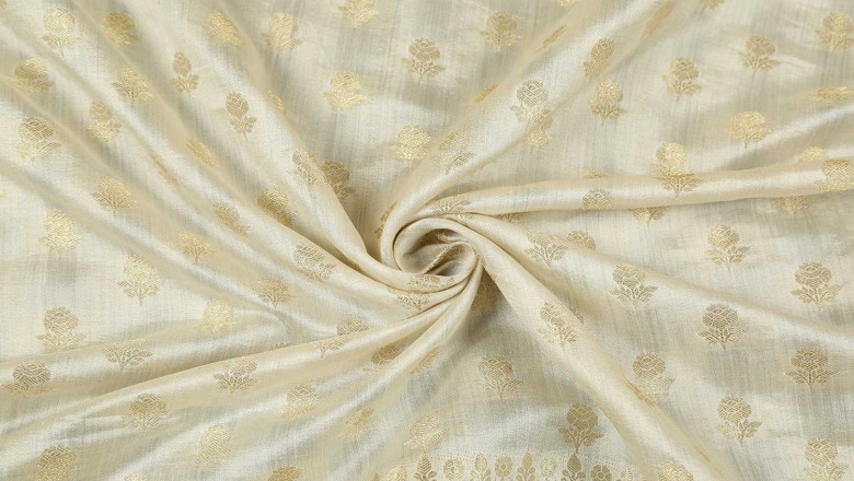 Best Fabrics for Summer: Stay Cool and Comfortable All Season Long | Fashion Needles