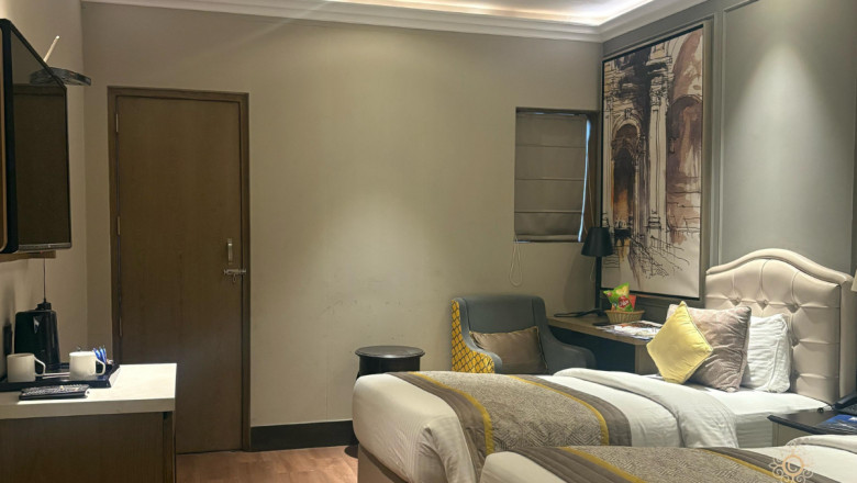 Hotels near Connaught Place | The Corus Hotel