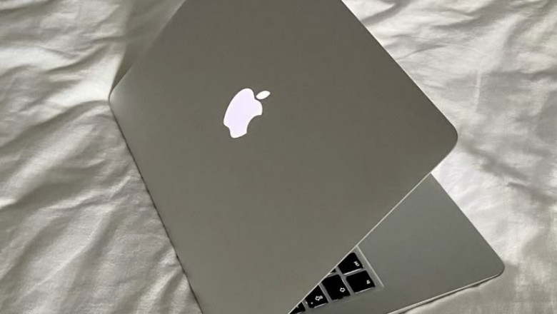 How Dubai Sand and Dust Affect Your MacBook Performance