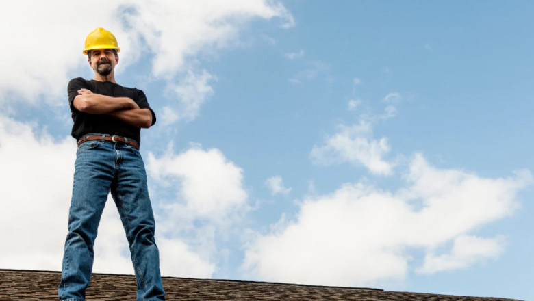 Key Questions to Ask Roofing Contractors Before Hiring Them