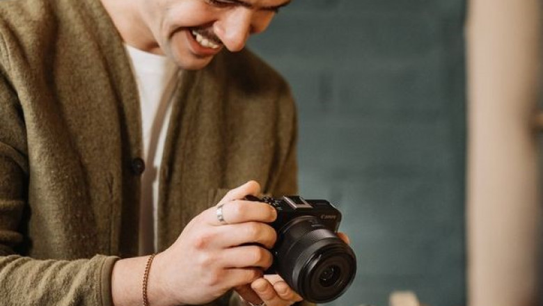 National Store LLC Launches Canon RF-S 14-30mm Power Zoom Lens in the UAE