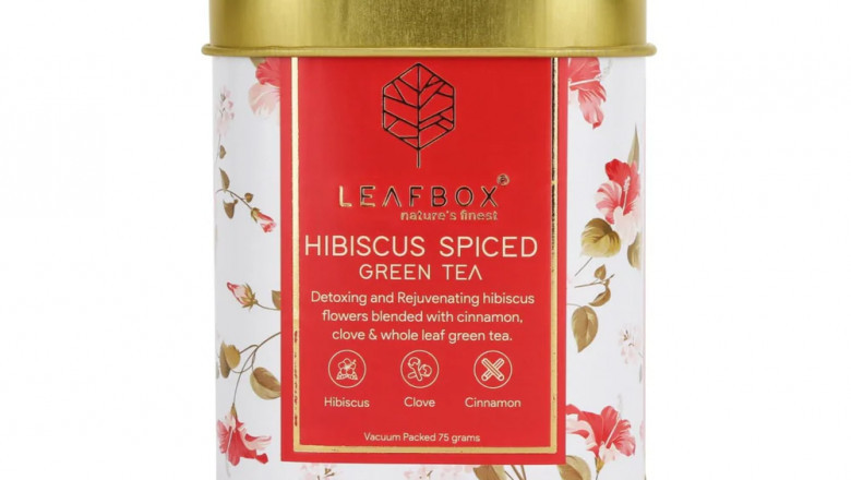 Ayurvedic Insights: The Harmonious Blend of Hibiscus and Spices in Green Tea