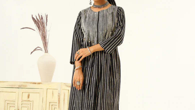 Elegance Redefined: Explore the Best Kurta Sets for Women in India 2025 with Indyraaga