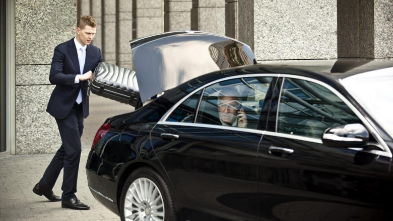 Platinum Airport Transfer: Luxury Airport Transfers & Chauffeur Hire in London