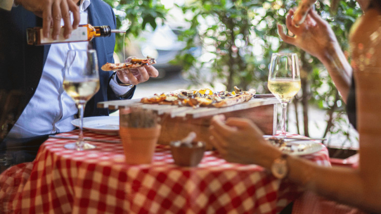 Romantic Italian Restaurant Setting with Exquisite Dishes