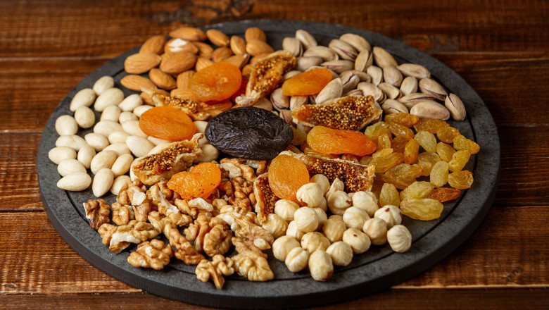 Stay Cool & Energized: 5 Soaked Dry Fruits You Need This Summer