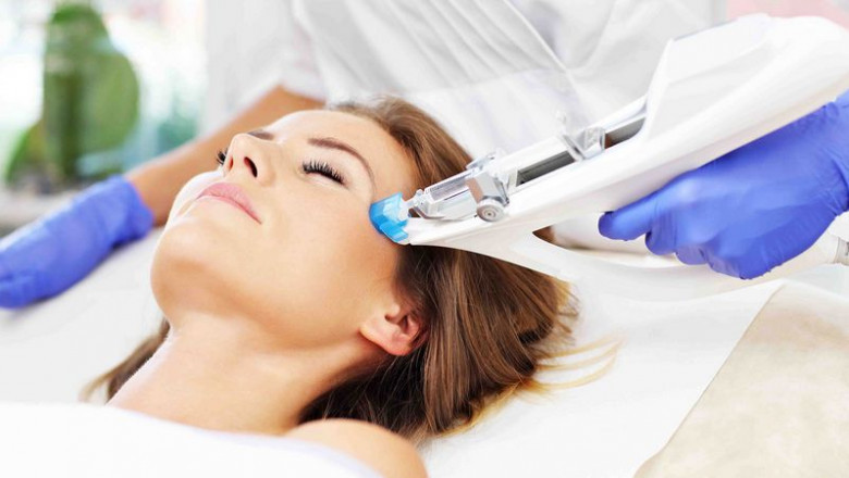 The difference between mesotherapy for the face and hair in Dubai