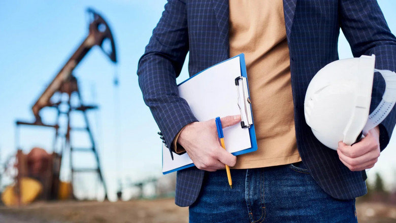 What Peak Demand Means for Fossil Fuel Industry and Job Markets