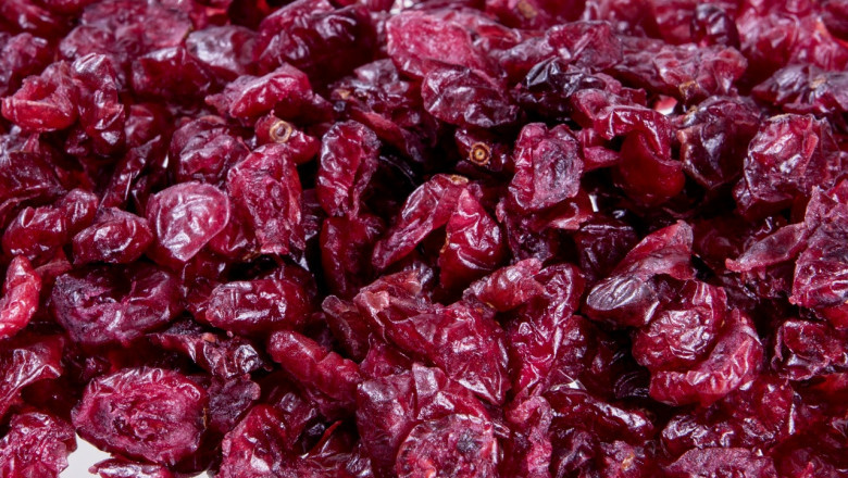 Dried Cranberry Market Forecasts Growth via Advanced Drying Technology