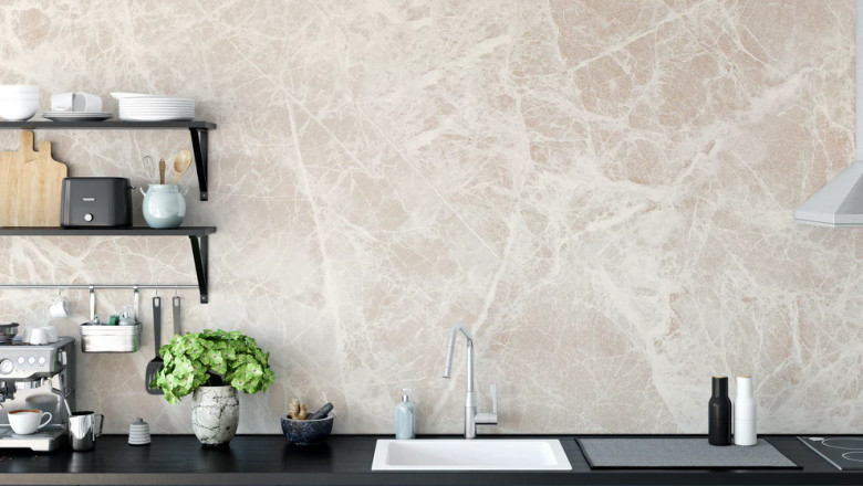 What Are the Best Washable Kitchen Wallpaper Options for Easy Maintenance?