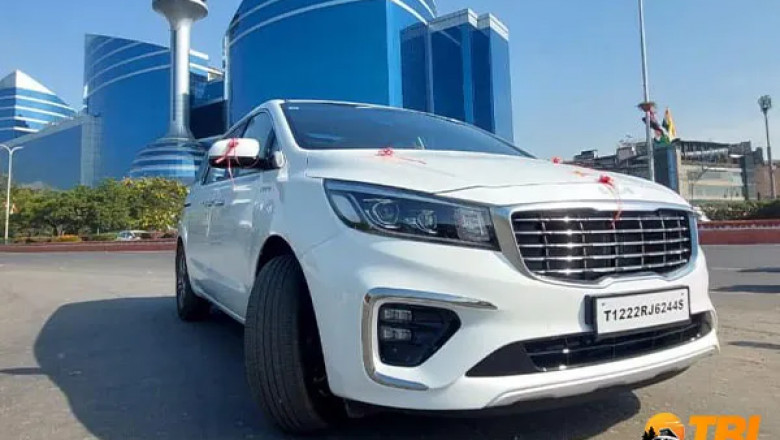 Explore Jaipur in Style with Kia Carnival Rental Services