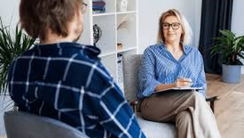 Why Should You Opt for a Master's in Counselling Psychology?