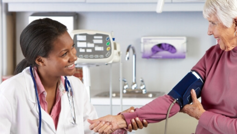 Patient Stories: Life-Saving Care from the Best Heart Doctor in Dubai