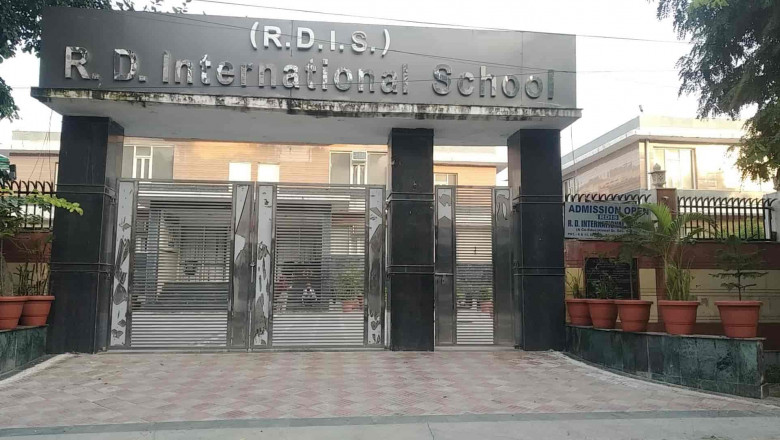 Are New-Age Schools in Greater Noida West Better Than Traditional Ones?