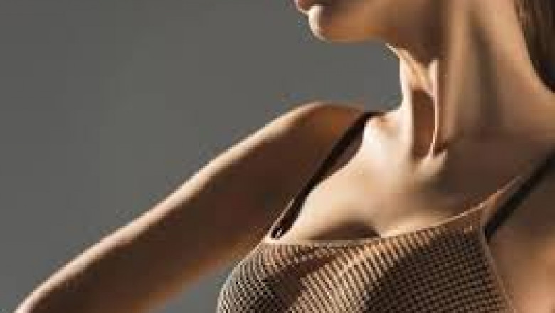 Breast Reduction in Dubai for Teenagers: What Parents Should Know