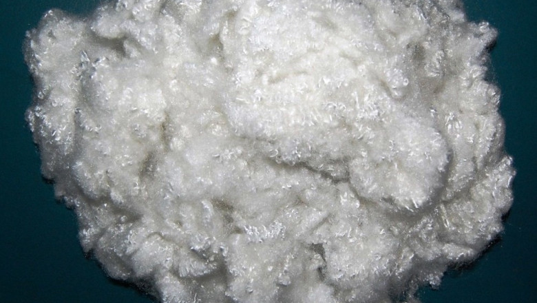 Staple Fiber Market by Type: Natural vs Synthetic Fibers Analysis