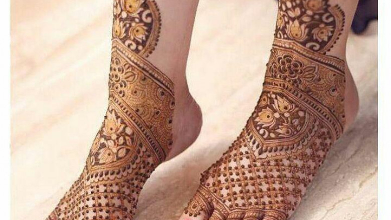 Discover Timeless Art with an Affordable mehandi artist in Chandigarh