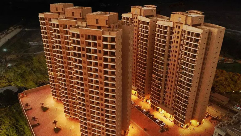 Ready-to-Move 1 & 2 BHK Flats in Malad East at Raheja Residency – No GST!