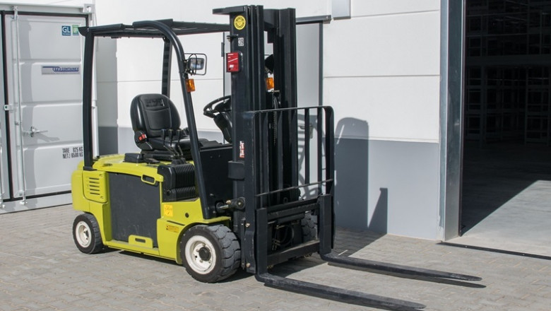 10 Key Considerations Before Purchasing Industrial Tyres