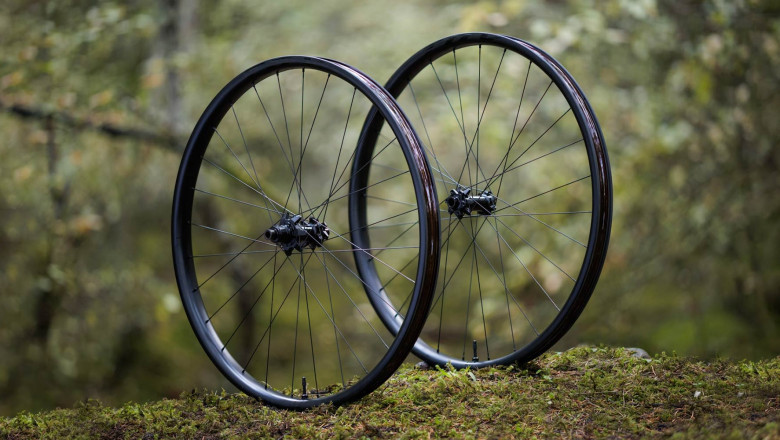 Crafting Stronger Rides – Bicycle Rim Roll Forming by Jugmug RollForming