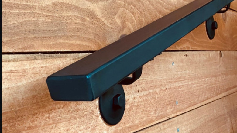 π€ Modern Porch Handrails in Powder-Coated Black Metal β Built to Last π‘β¨