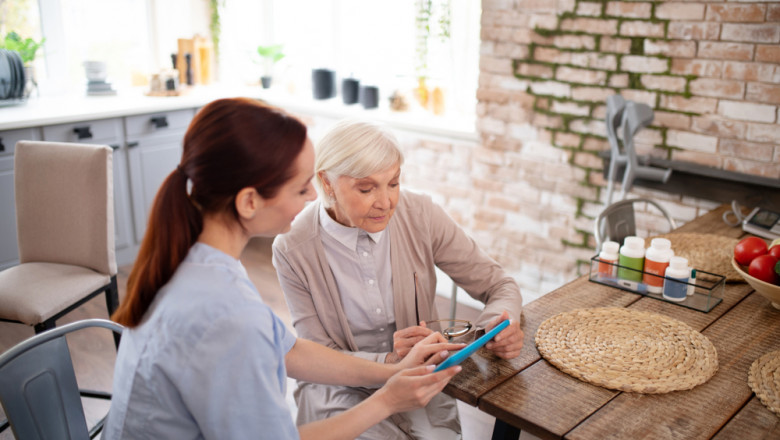 Keeping Memories Alive With Dementia Care At Home In Dubai