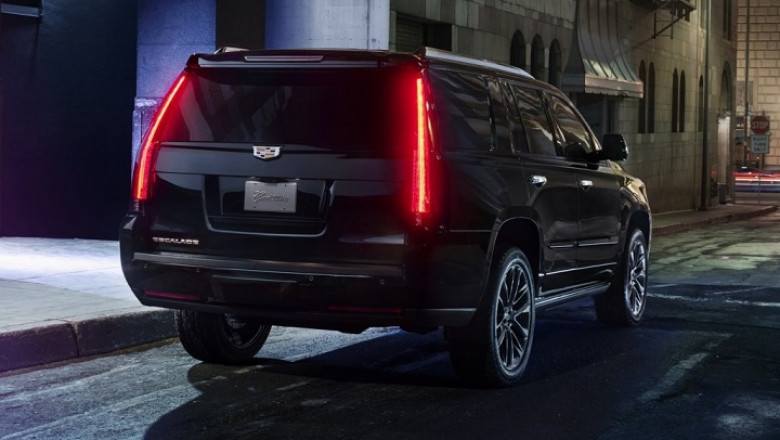 Luxury and Dependability with Airport Limo Service NYC – Famous Drive