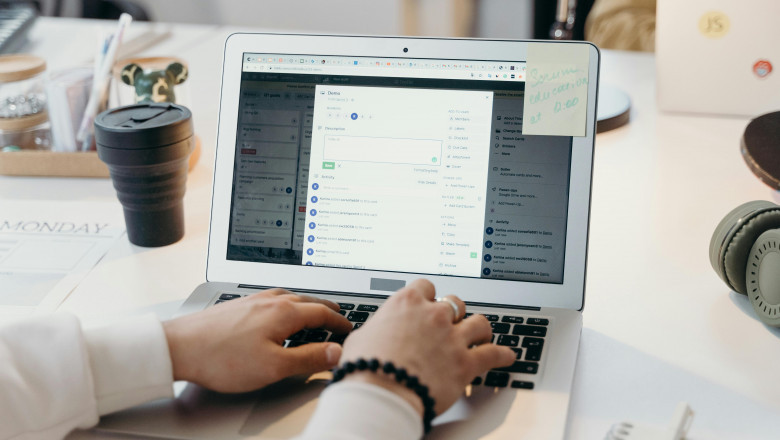 Revolutionizing Email Outreach: How AI-Powered Campaigns Drive Better Sales Results