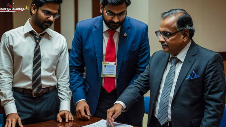 Your Business, Your Structure: LLP or Partnership in Delhi