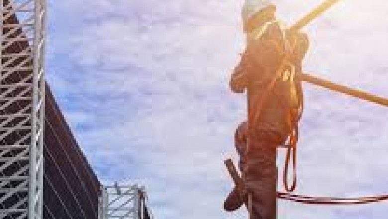 On-Site Working at Heights Training in Kingston – Certified Safety Programs at Your Workplace